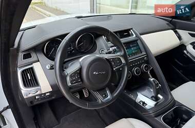 Позашляховик / Кросовер Jaguar E-Pace 2019 в 