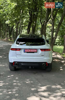 Позашляховик / Кросовер Jaguar E-Pace 2018 в 