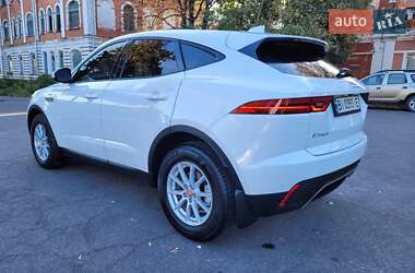 Позашляховик / Кросовер Jaguar E-Pace 2019 в 