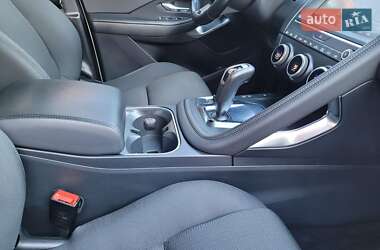 Позашляховик / Кросовер Jaguar E-Pace 2019 в 