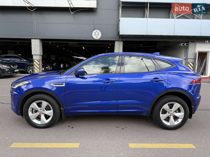 Позашляховик / Кросовер Jaguar E-Pace 2019 в Києві