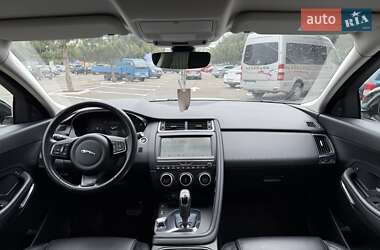 Позашляховик / Кросовер Jaguar E-Pace 2019 в 
