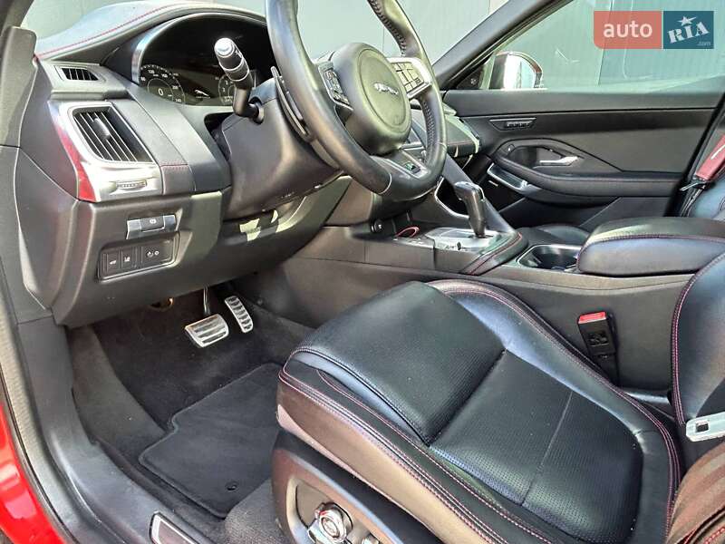 Внедорожник / Кроссовер Jaguar E-Pace 2020 в Киеве