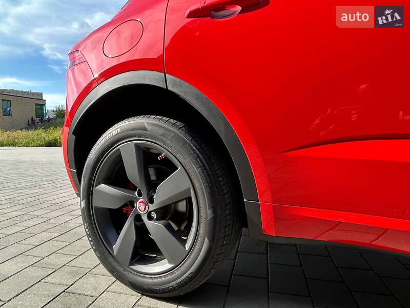 Внедорожник / Кроссовер Jaguar E-Pace 2020 в Киеве