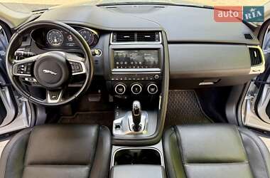 Внедорожник / Кроссовер Jaguar E-Pace 2019 в 