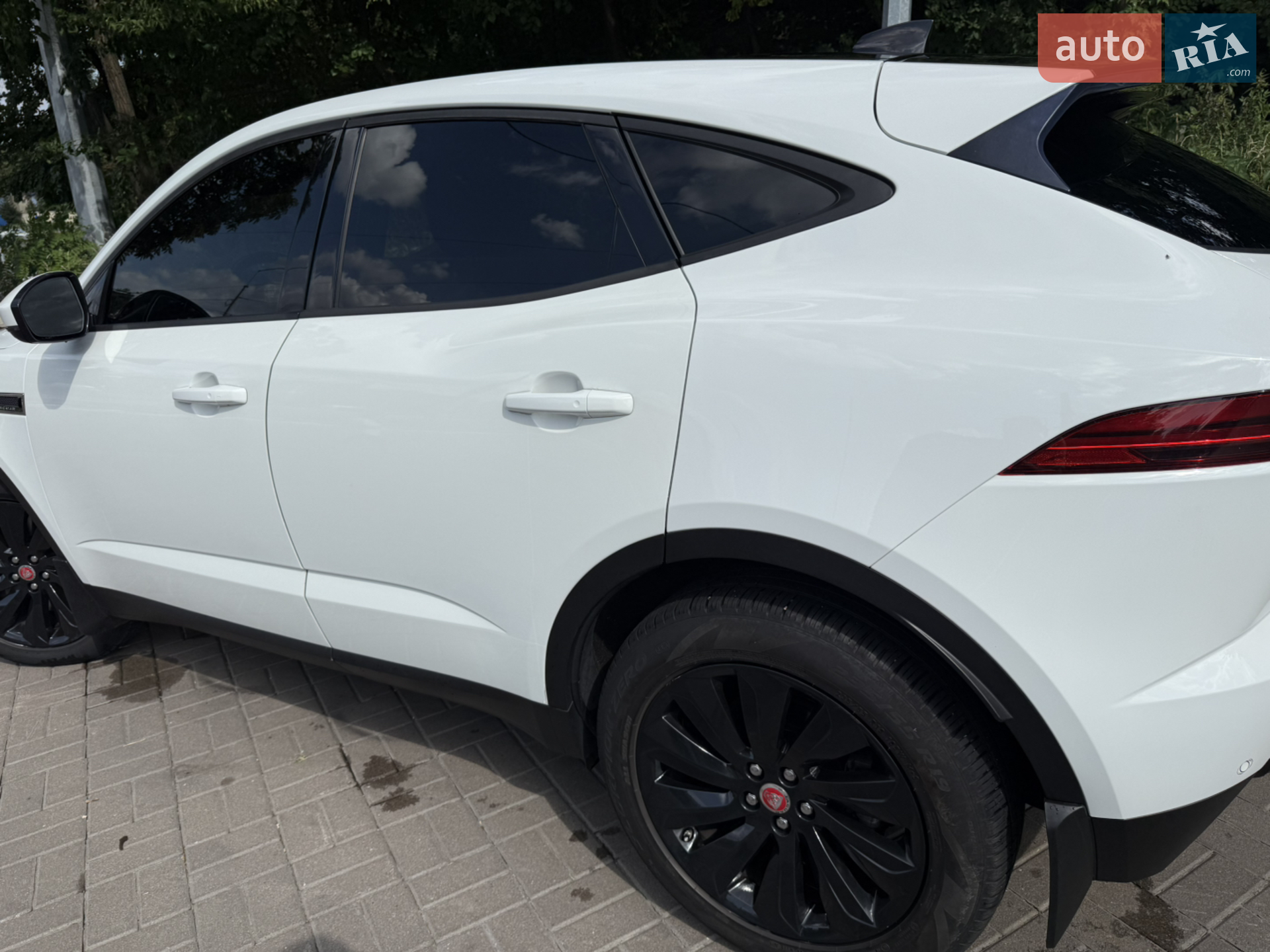 2019 Jaguar E-Pace - мініатюра 4