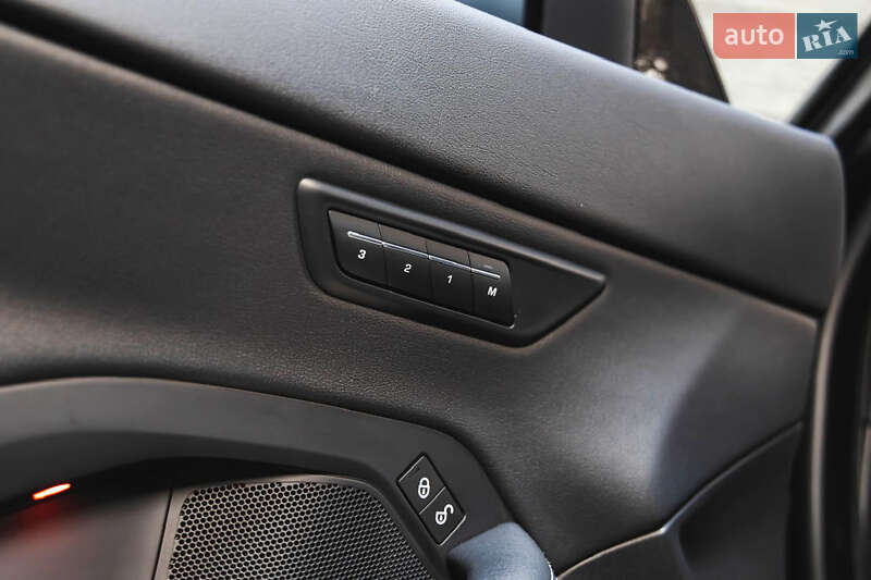 Внедорожник / Кроссовер Jaguar E-Pace 2018 в Одессе