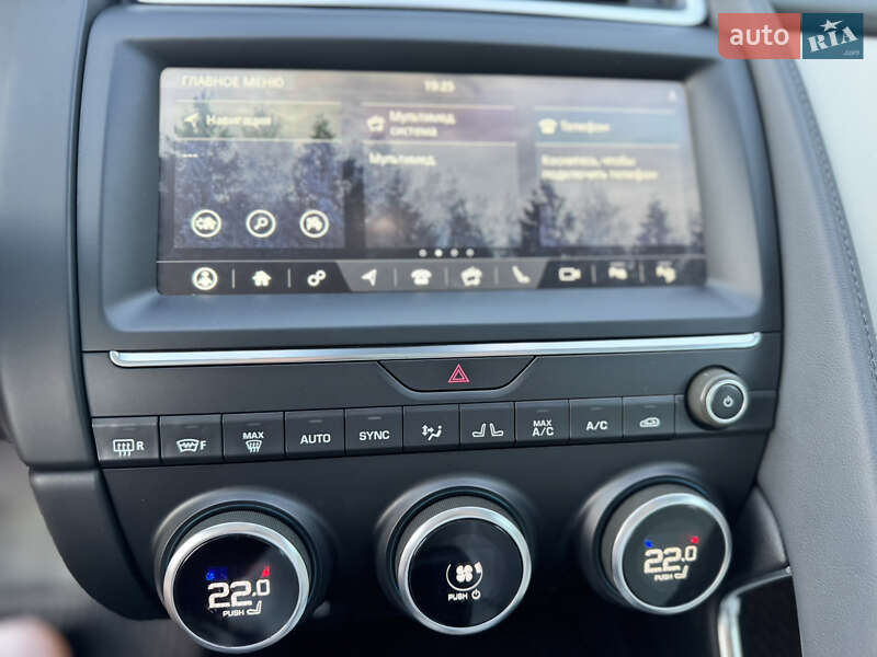 Позашляховик / Кросовер Jaguar E-Pace 2018 в Києві фото 18 Позашляховик / Кросовер Jaguar E-Pace 2018 в Києві