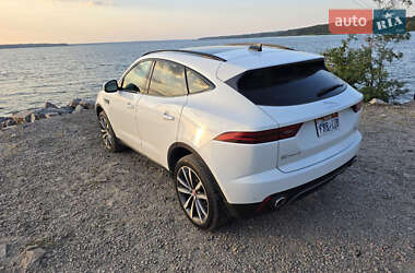 Позашляховик / Кросовер Jaguar E-Pace 2019 в 