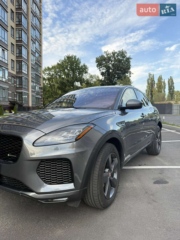 Позашляховик / Кросовер Jaguar E-Pace 2019 в Києві