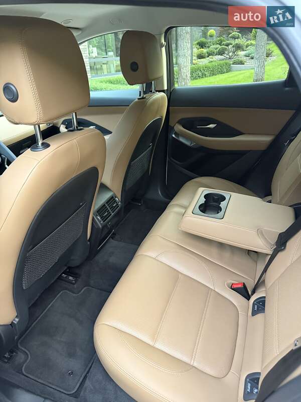 Внедорожник / Кроссовер Jaguar E-Pace 2021 в Киеве фото 10 Внедорожник / Кроссовер Jaguar E-Pace 2021 в Киеве