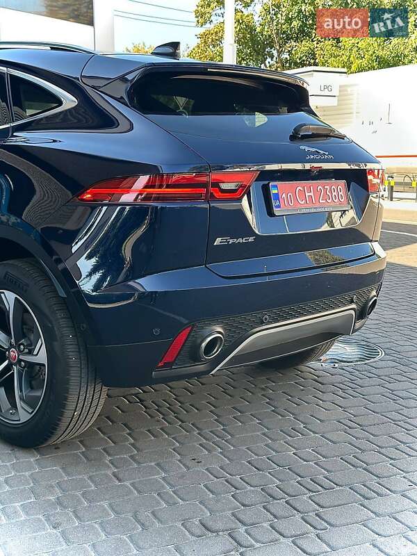 Позашляховик / Кросовер Jaguar E-Pace 2021 в Києві
