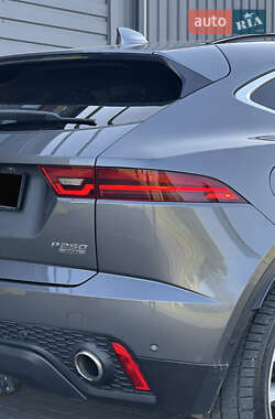 Внедорожник / Кроссовер Jaguar E-Pace 2018 в 
