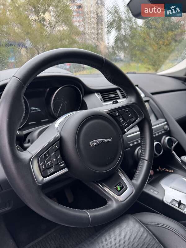 Внедорожник / Кроссовер Jaguar E-Pace 2020 в Киеве