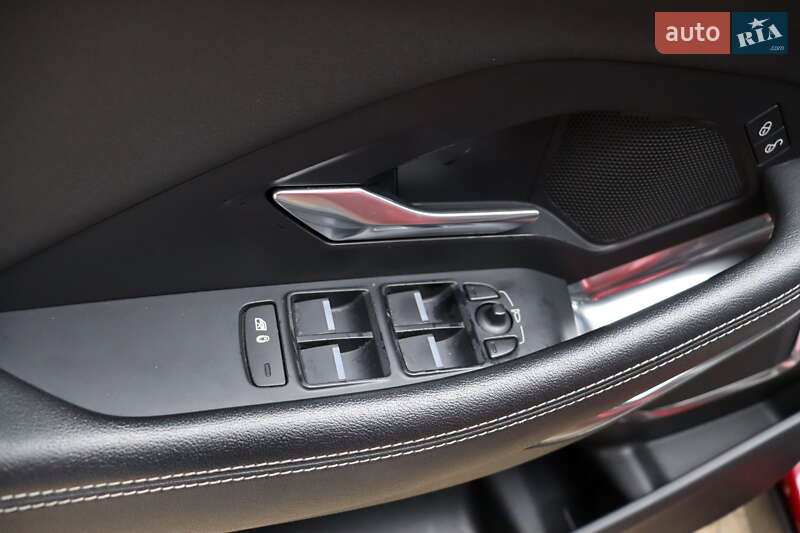 Внедорожник / Кроссовер Jaguar E-Pace 2018 в Львове