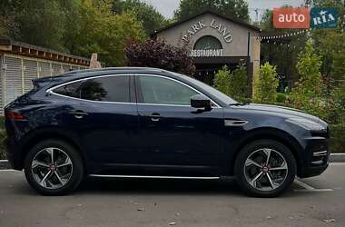 Внедорожник / Кроссовер Jaguar E-Pace 2021 в 
