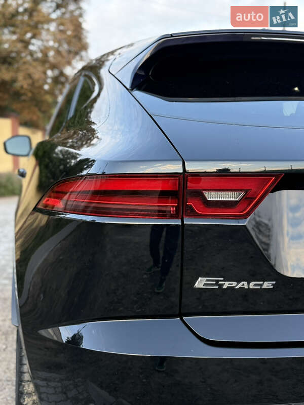 Позашляховик / Кросовер Jaguar E-Pace 2019 в Львові