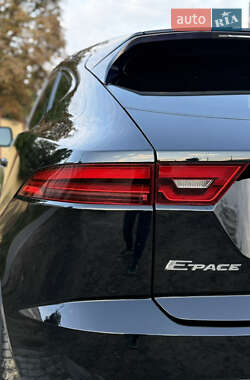 Позашляховик / Кросовер Jaguar E-Pace 2019 в 
