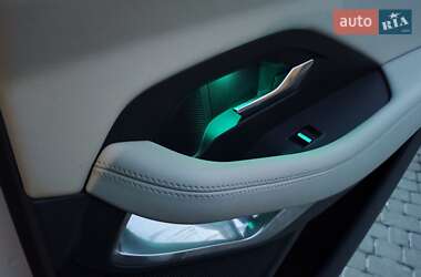 Позашляховик / Кросовер Jaguar E-Pace 2019 в 