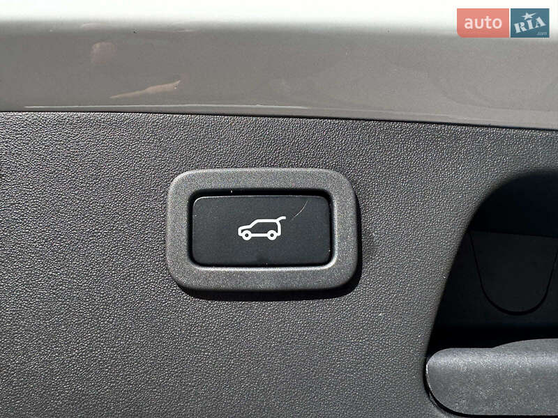 Позашляховик / Кросовер Jaguar E-Pace 2019 в Києві фото 11 Позашляховик / Кросовер Jaguar E-Pace 2019 в Києві