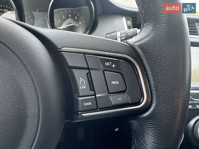 Позашляховик / Кросовер Jaguar E-Pace 2019 в Києві фото 16 Позашляховик / Кросовер Jaguar E-Pace 2019 в Києві