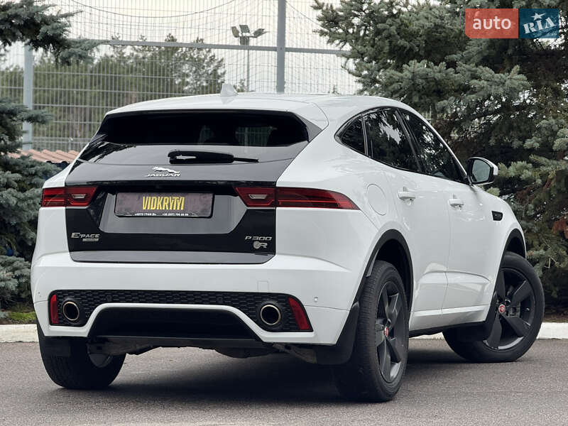Позашляховик / Кросовер Jaguar E-Pace 2019 в Києві
