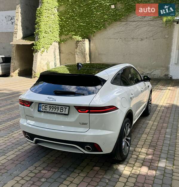 Позашляховик / Кросовер Jaguar E-Pace 2020 в Чернівцях