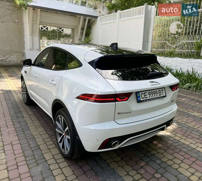 Позашляховик / Кросовер Jaguar E-Pace 2020 в Чернівцях