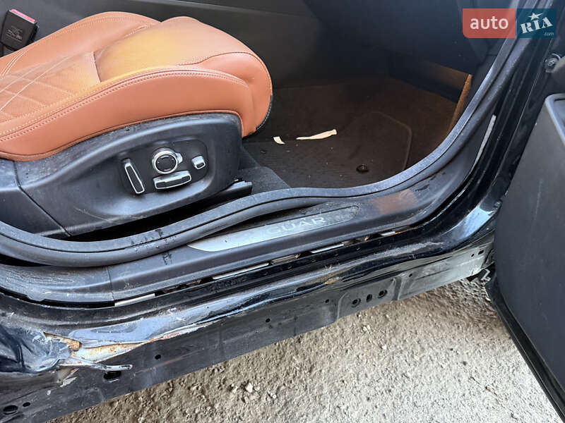 Внедорожник / Кроссовер Jaguar E-Pace 2020 в Тернополе фото 25 Внедорожник / Кроссовер Jaguar E-Pace 2020 в Тернополе