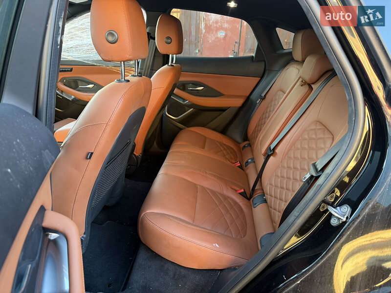 Внедорожник / Кроссовер Jaguar E-Pace 2020 в Тернополе фото 36 Внедорожник / Кроссовер Jaguar E-Pace 2020 в Тернополе