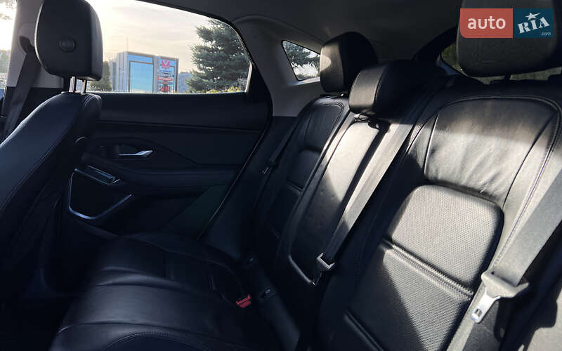 Внедорожник / Кроссовер Jaguar E-Pace 2018 в Львове фото 23 Внедорожник / Кроссовер Jaguar E-Pace 2018 в Львове