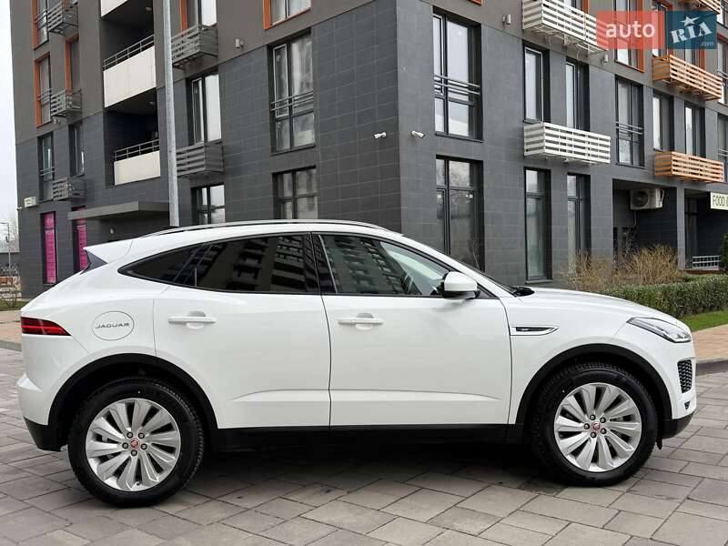 Внедорожник / Кроссовер Jaguar E-Pace 2020 в Киеве