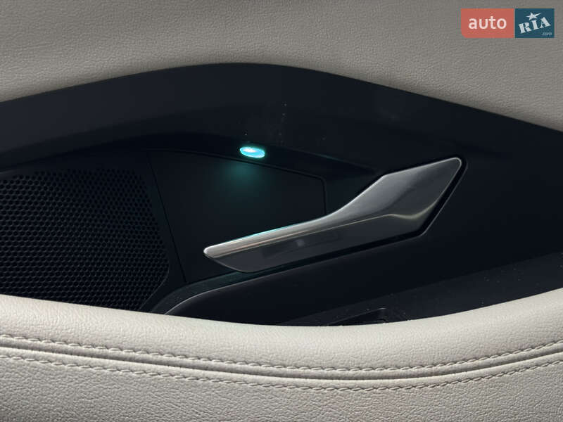 Внедорожник / Кроссовер Jaguar E-Pace 2020 в Киеве