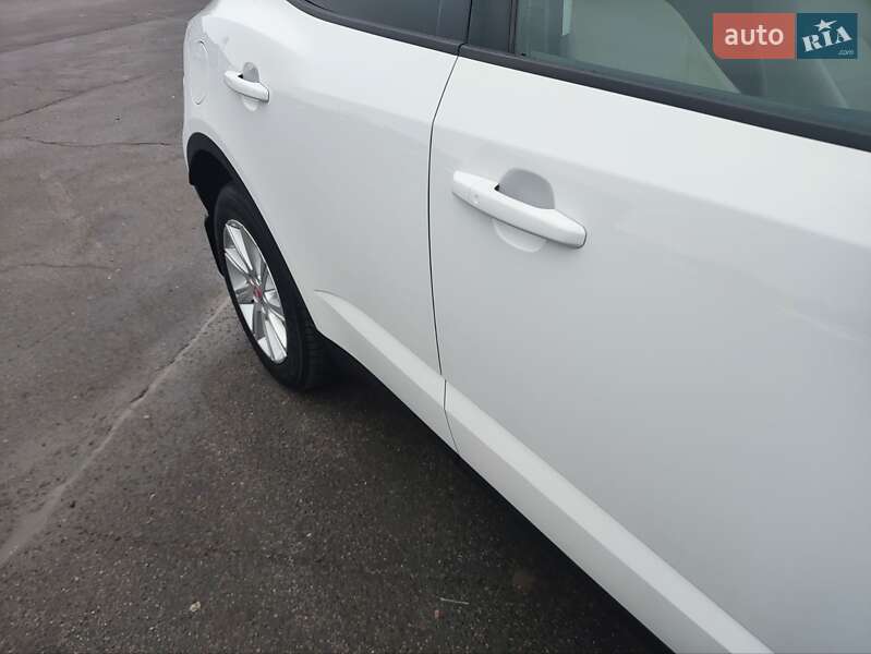 Внедорожник / Кроссовер Jaguar E-Pace 2019 в Львове фото 23 Внедорожник / Кроссовер Jaguar E-Pace 2019 в Львове