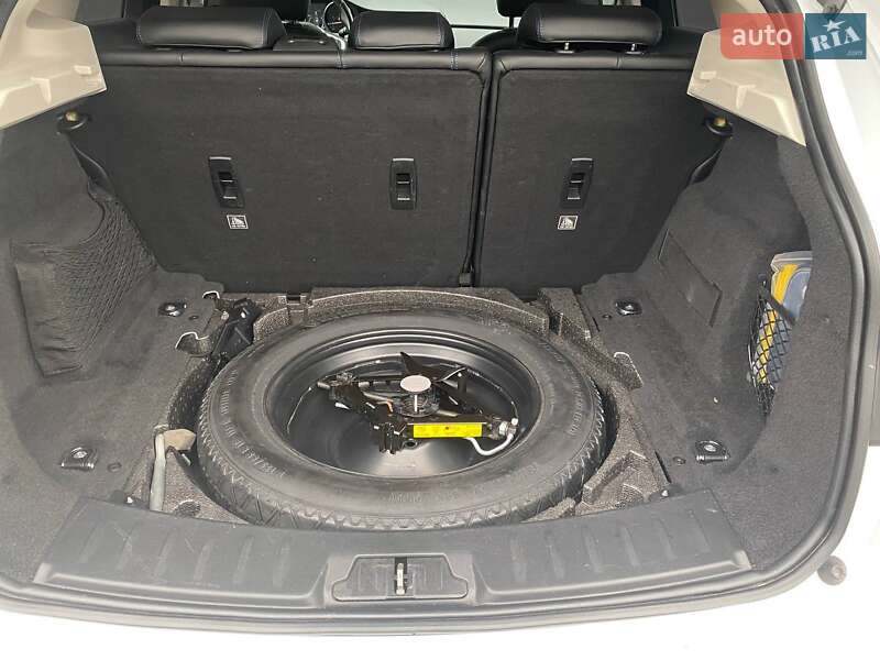 Внедорожник / Кроссовер Jaguar E-Pace 2018 в Киеве фото 22 Внедорожник / Кроссовер Jaguar E-Pace 2018 в Киеве