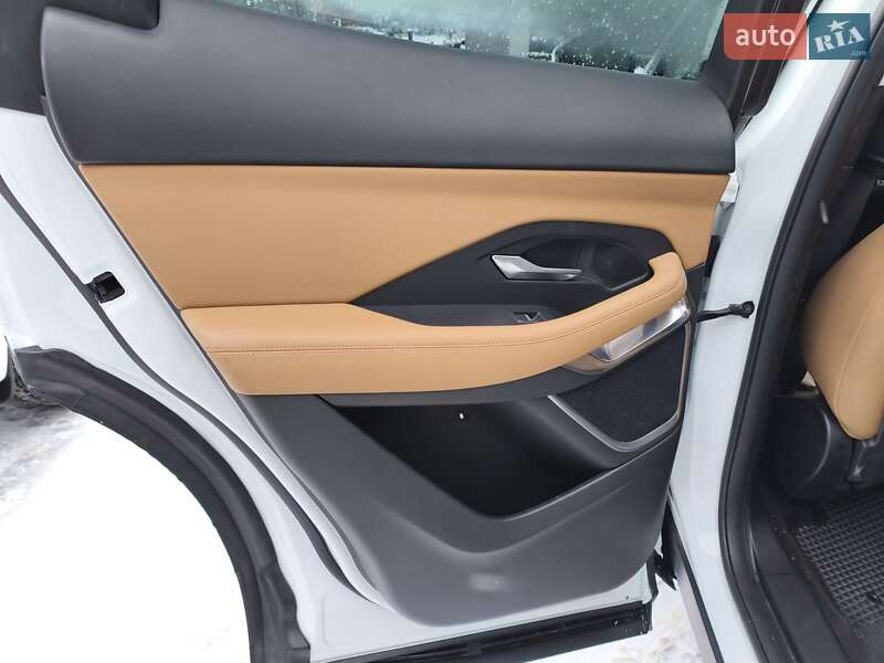 Внедорожник / Кроссовер Jaguar E-Pace 2021 в Киеве