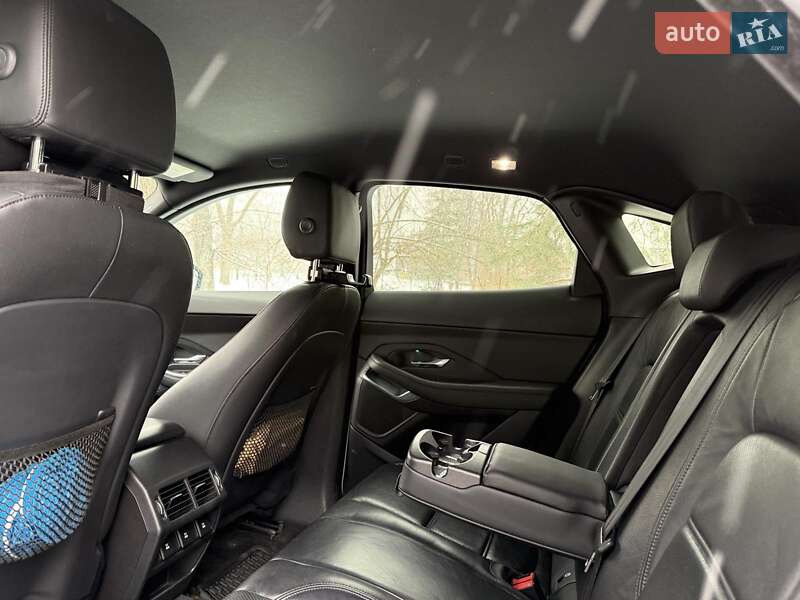 Внедорожник / Кроссовер Jaguar E-Pace 2017 в Киеве фото 21 Внедорожник / Кроссовер Jaguar E-Pace 2017 в Киеве