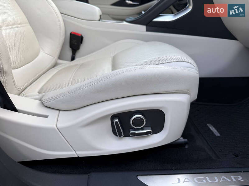 Внедорожник / Кроссовер Jaguar E-Pace 2021 в Коломые