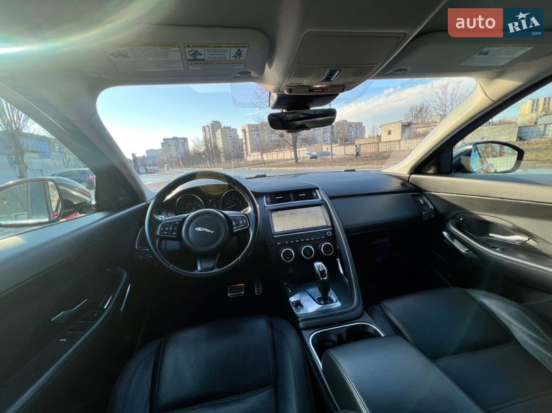 Внедорожник / Кроссовер Jaguar E-Pace 2018 в Киеве
