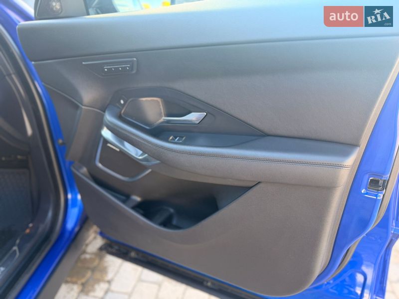 Позашляховик / Кросовер Jaguar E-Pace 2019 в Тернополі