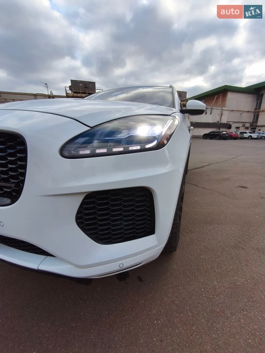 2018 Jaguar E-Pace - мініатюра 2