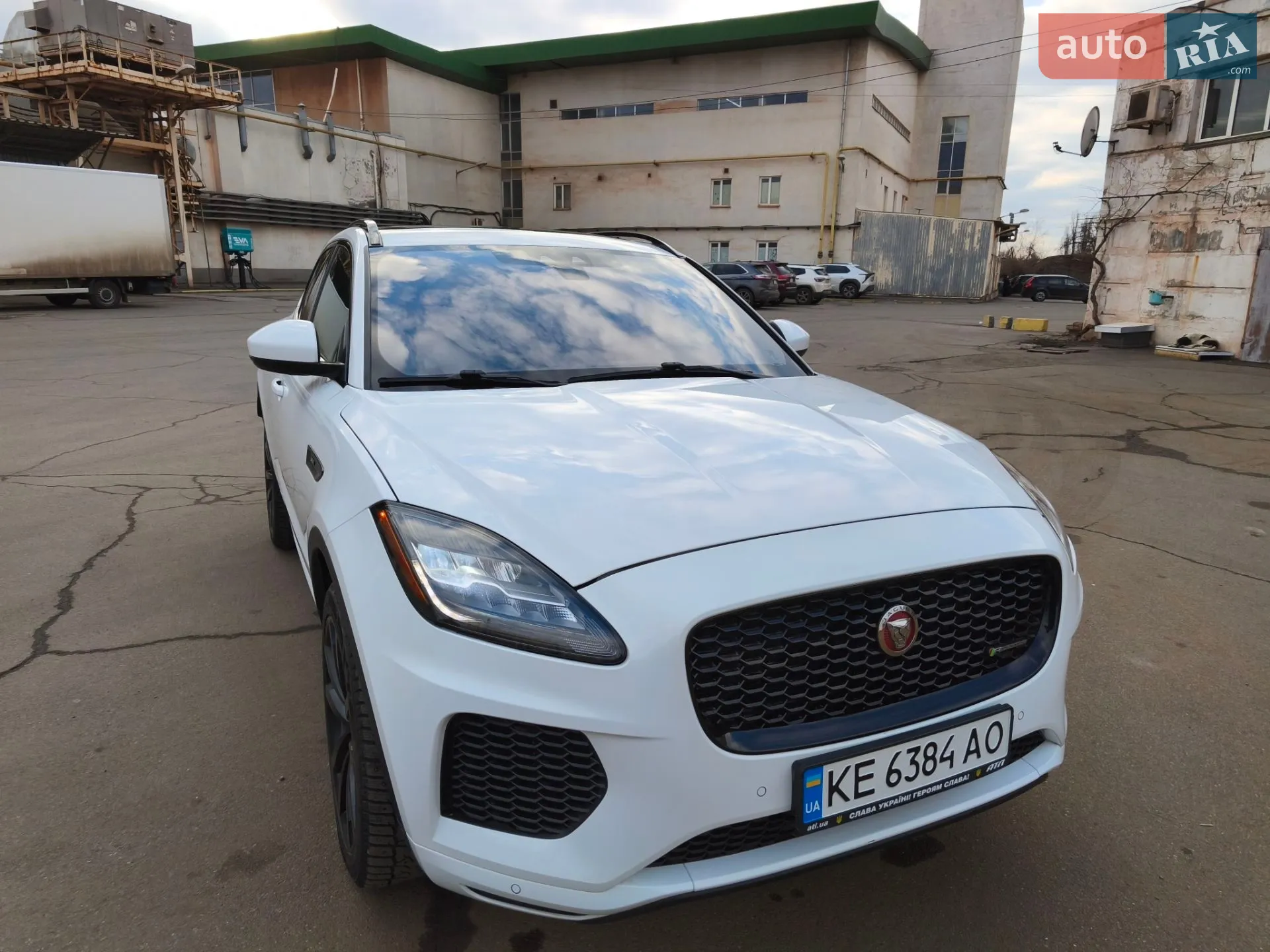 2018 Jaguar E-Pace - фото 1