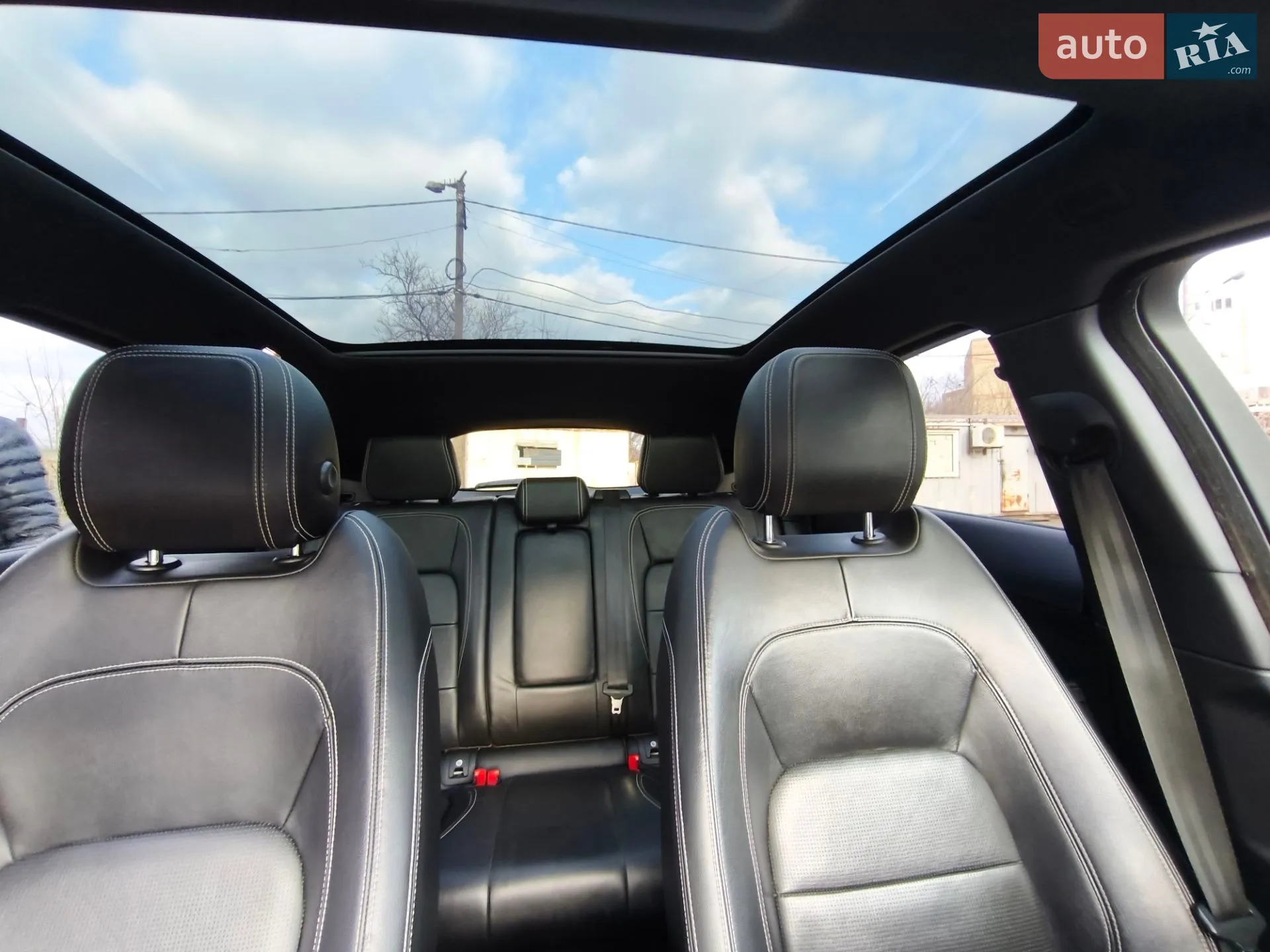 2018 Jaguar E-Pace - мініатюра 37