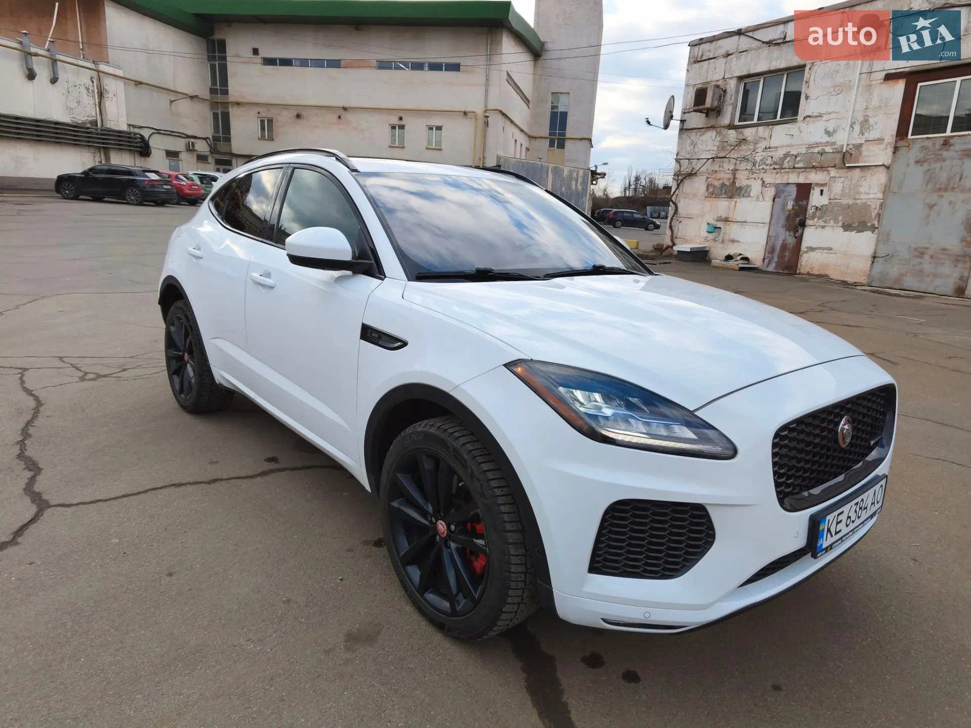 2018 Jaguar E-Pace - мініатюра 41