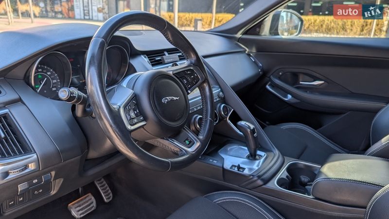 Внедорожник / Кроссовер Jaguar E-Pace 2019 в Киеве