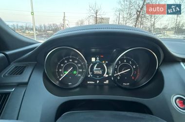 Позашляховик / Кросовер Jaguar E-Pace 2019 в Києві