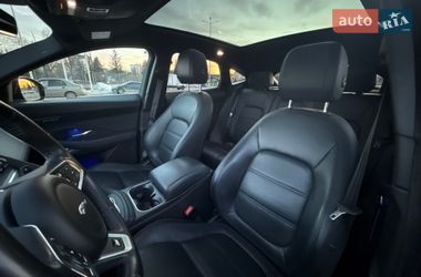 Позашляховик / Кросовер Jaguar E-Pace 2019 в Києві