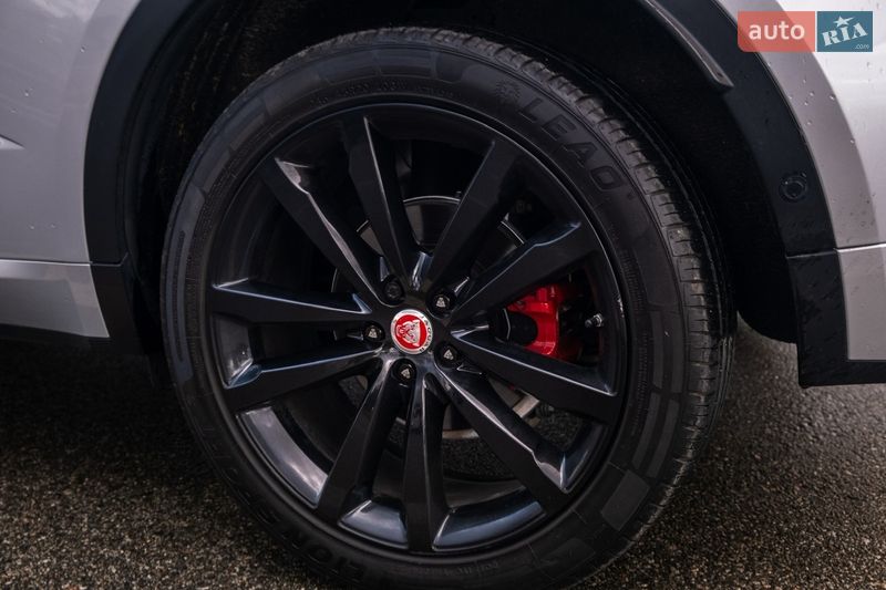 Внедорожник / Кроссовер Jaguar E-Pace 2019 в Ирпене