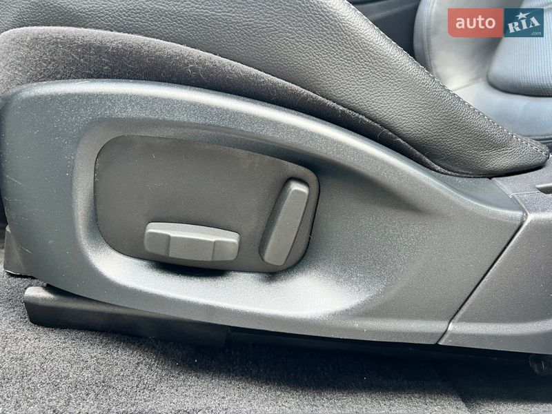 Позашляховик / Кросовер Jaguar E-Pace 2019 в Києві фото 35 Позашляховик / Кросовер Jaguar E-Pace 2019 в Києві