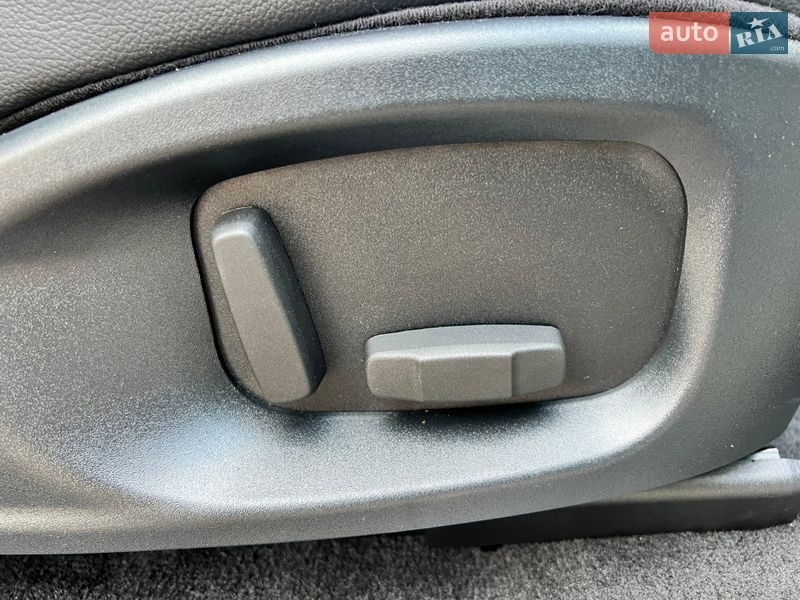 Позашляховик / Кросовер Jaguar E-Pace 2019 в Києві фото 60 Позашляховик / Кросовер Jaguar E-Pace 2019 в Києві